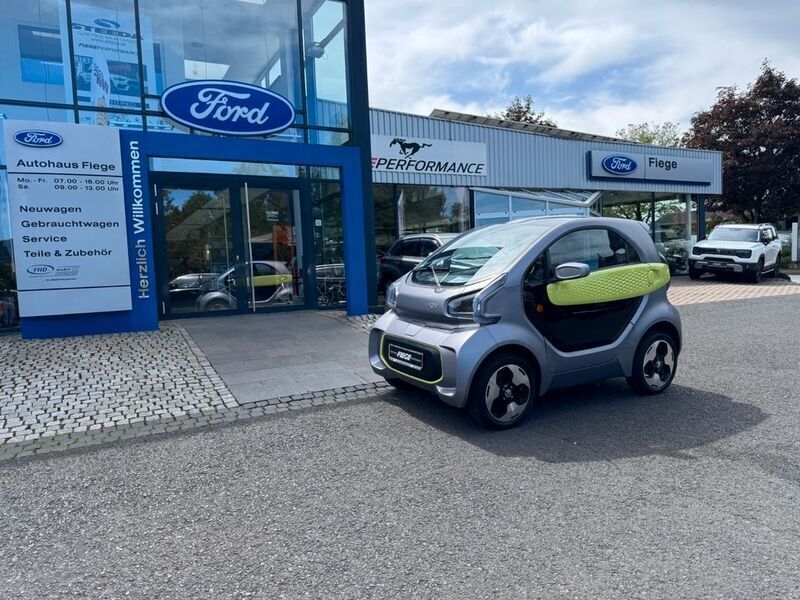 Grau Gebraucht 2024 XEV Yoyo Kleinwagen | 13.950 € (Fairer Preis) - Bild 1/4