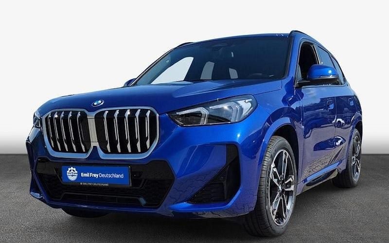 Blau Neu 2025 BMW X1 SUV | 52.490 € (Guter Preis) - Bild 1/4