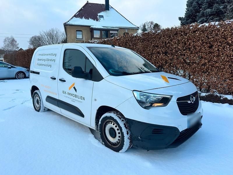 Gebraucht Opel Combo 75 PS (55 kW) 2018 Weiß Van / Kleinbus