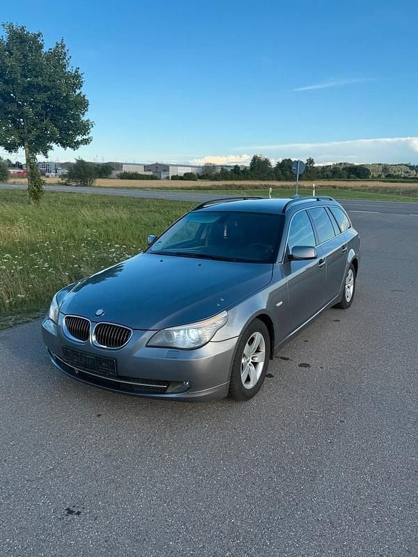 Grau Gebraucht 2008 BMW 525 Kombi | 2.999 € (Superpreis) - Bild 1/4