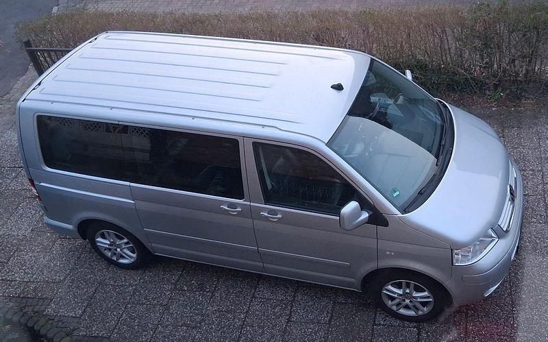 Usata VW T5 131 CV (96 kW) 2008 Argento Furgone