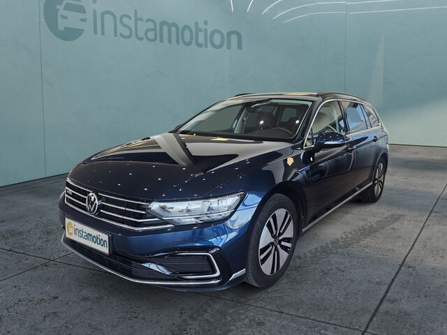 Blau Gebraucht 2020 VW Passat GTE Kombi | 18.540 € (Guter Preis) - Bild 1/2