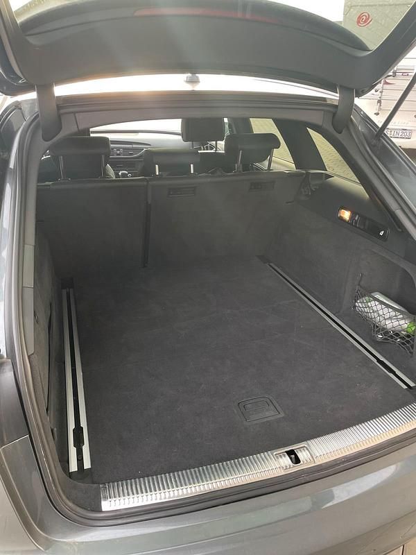 Gebraucht Audi A6 S-Line 204 PS (150 kW) 2012 Grau Kombi