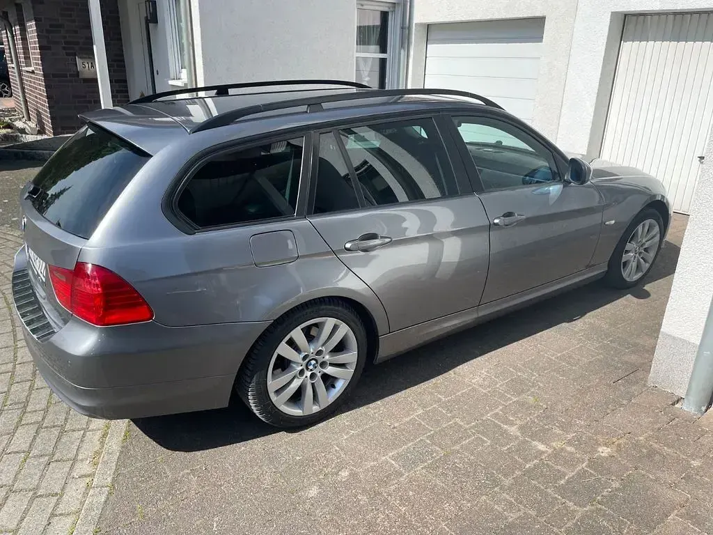 Brugt BMW 320 170 HK (125 kW) 2010 Grå Stationcar