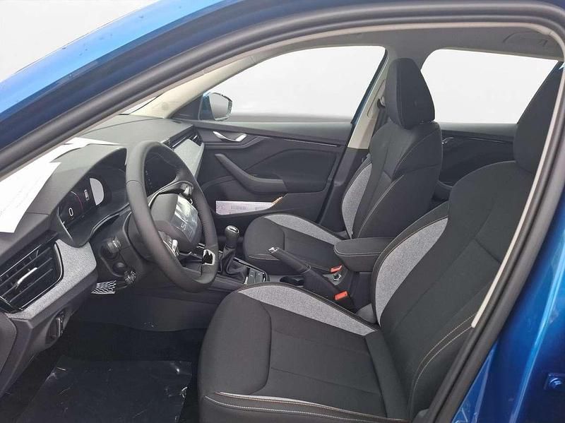 Gebraucht Skoda Kamiq Selection 116 PS (85 kW) 2025 Raceblau metallic SUV