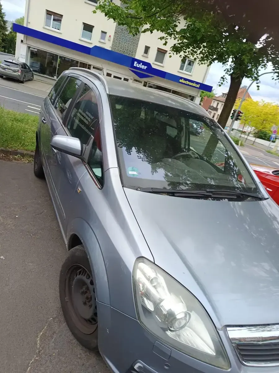 Gebraucht Opel Zafira 140 PS (102 kW) 2006 Blau Van / Kleinbus