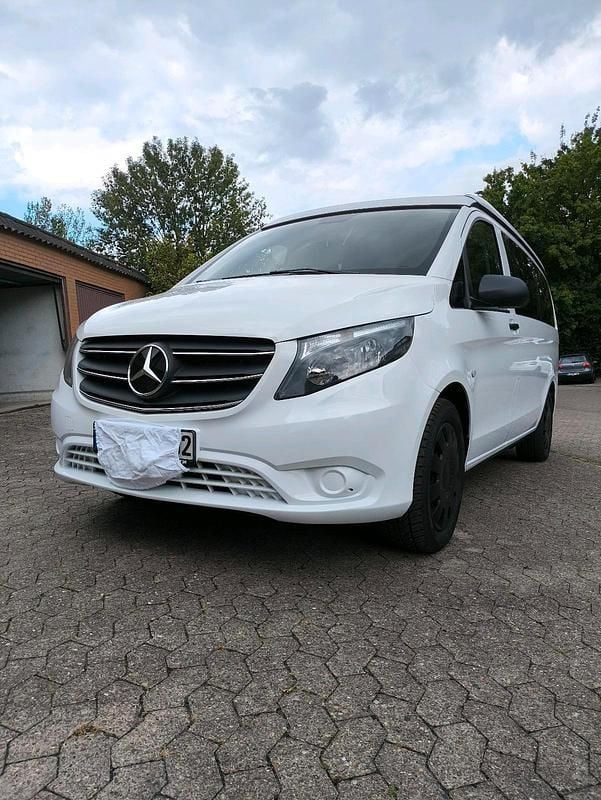 Weiß Gebraucht 2021 Mercedes Vito Marco Polo Van / Kleinbus | 47.000 € - Bild 1/4