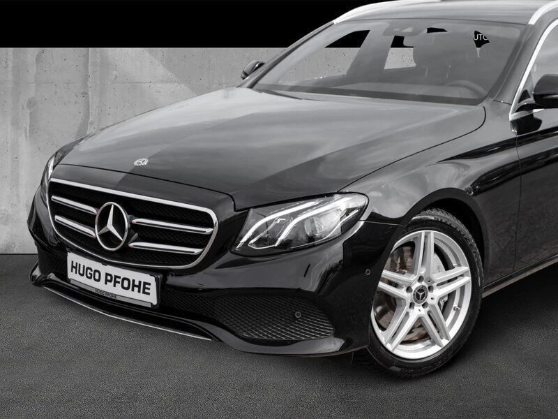 Gebraucht Mercedes E220 Avantgarde 194 PS (142 kW) 2020 Ung schwarz unilack Kombi