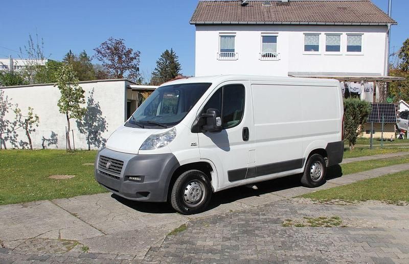 Gebraucht Fiat Ducato 101 PS (74 kW) 2011 Weiß Van