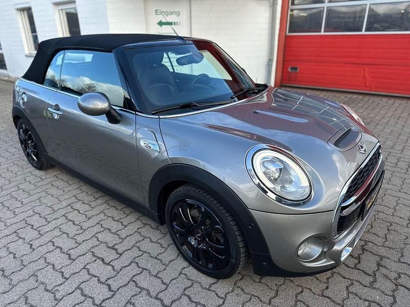 Gebraucht Mini Cooper S Cabriolet 192 PS (141 kW) 2017 Grau Cabrio