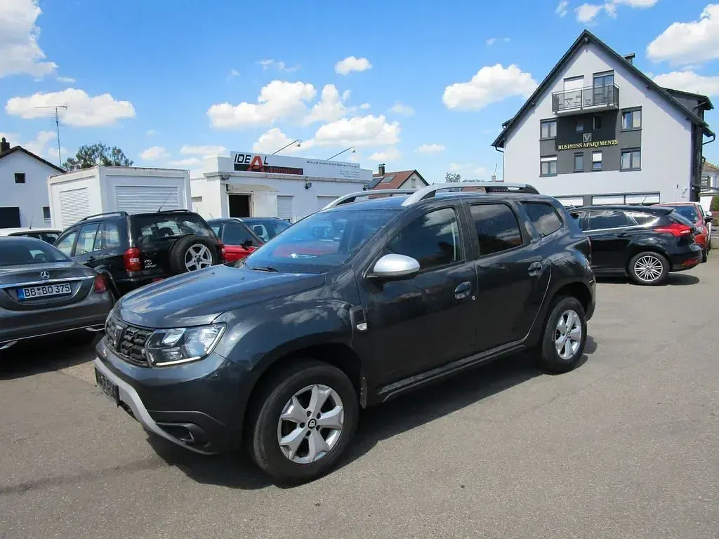 Gebraucht Dacia Duster Comfort 131 PS (96 kW) 2019 Grau SUV