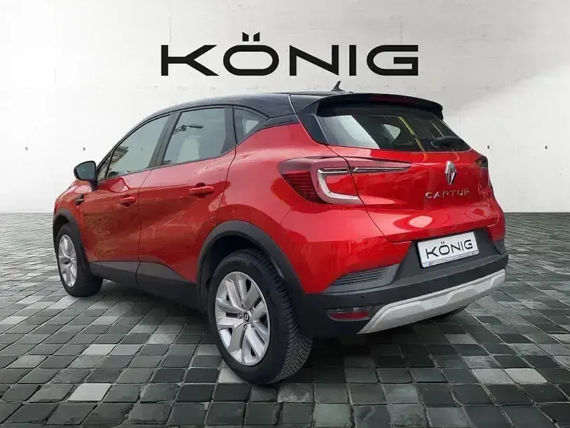 Gebraucht Renault Captur Equilibre 100 PS (73 kW) 2023 Dezirrot, dach black pearlsc SUV