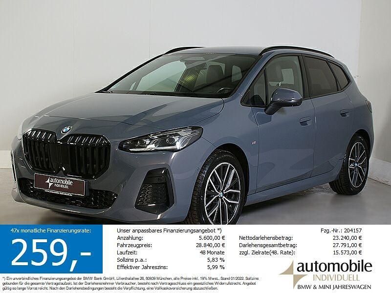 Sparkling kupfergrau met. Gebraucht 2024 BMW 218 Active Tourer M Sport Van / Kleinbus | 28.640 € (Superpreis) - Bild 1/4