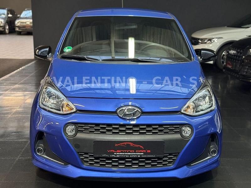 Gebraucht Hyundai i10 Passion Plus 87 PS (63 kW) 2019 Blau Kleinwagen
