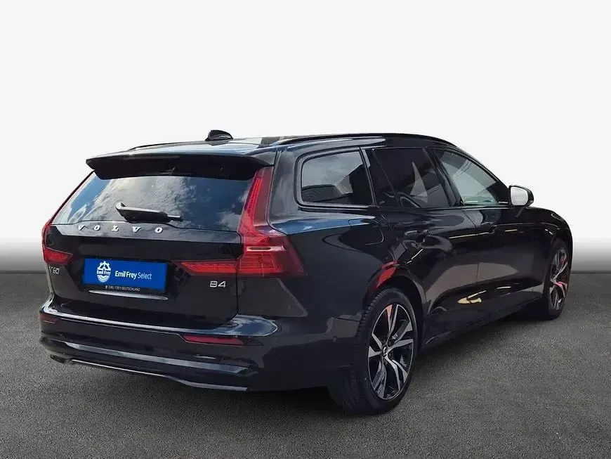 Occasion Volvo V60 Plus 197 ch (144 kW) 2025 Noir Break