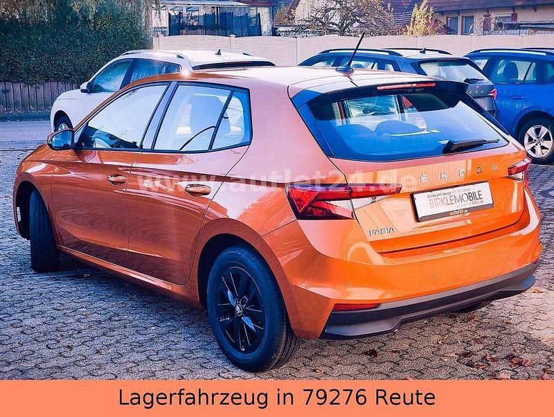 Neu Skoda Fabia 80 PS (58 kW) 2025 Phönix orange Kleinwagen