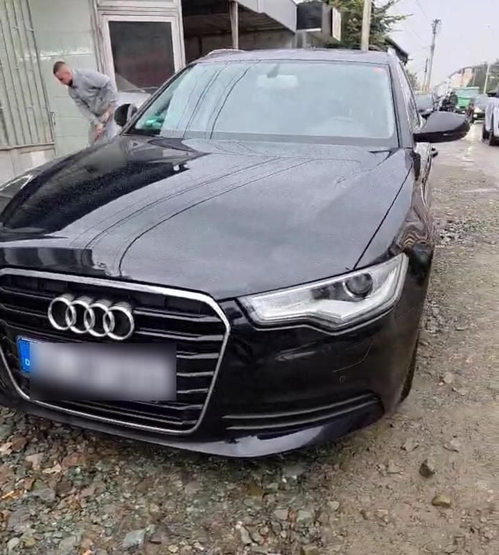 Gebraucht Audi A6 204 PS (150 kW) 2012 Schwarz Kombi