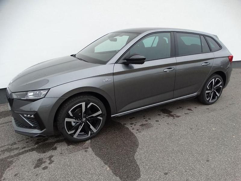 Neu Skoda Scala Monte Carlo 116 PS (85 kW) 2026 Grau Kleinwagen