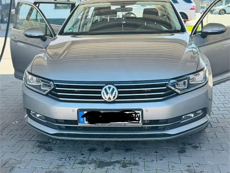 Beige Gebraucht 2015 VW Passat Comfortline Kombi | 9.200 € (Superpreis) - Bild 1/4
