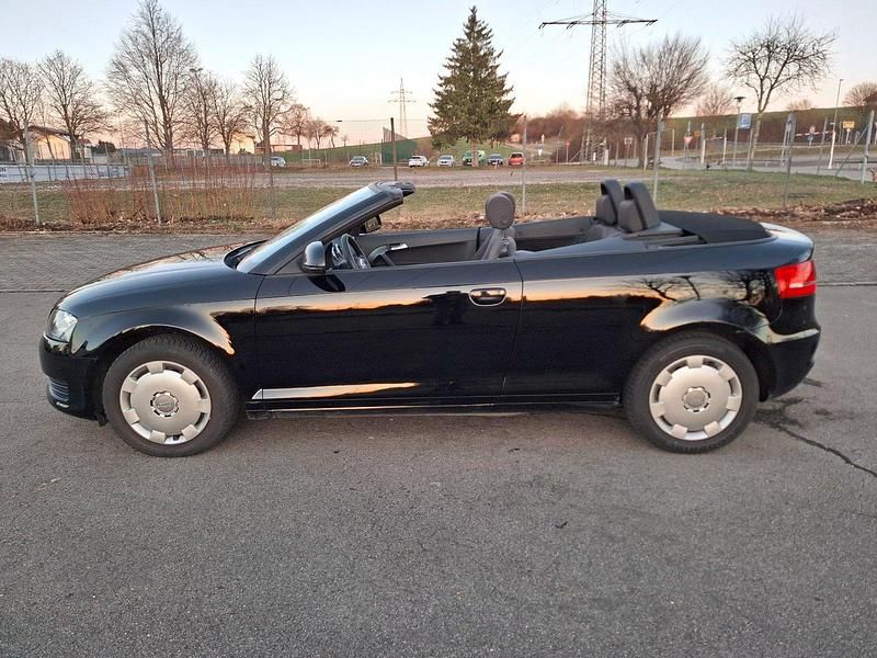 Gebraucht Audi A3 Cabriolet Attraction 102 PS (75 kW) 2009 Schwarz Cabrio