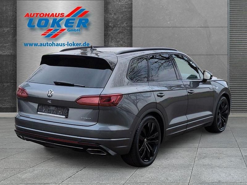 Gebraucht VW Touareg R 462 PS (339 kW) 2020 Grau SUV