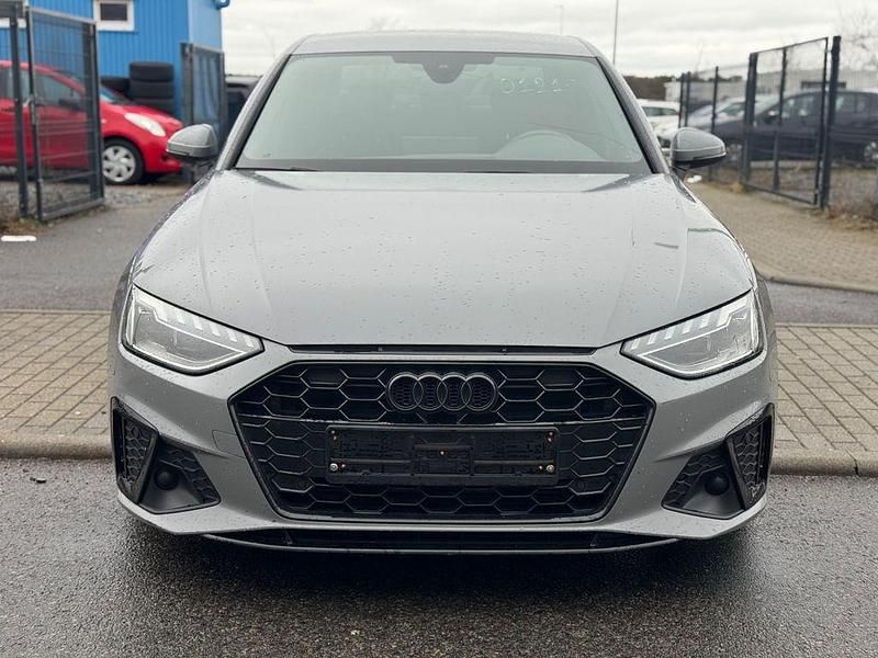 Gebraucht Audi A4 S-Line 204 PS (150 kW) 2020 Grau Limousine