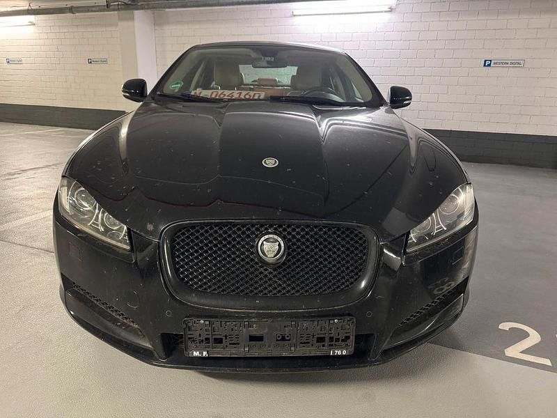 Gebraucht Jaguar XF S 275 PS (202 kW) 2011 Ebony . Limousine