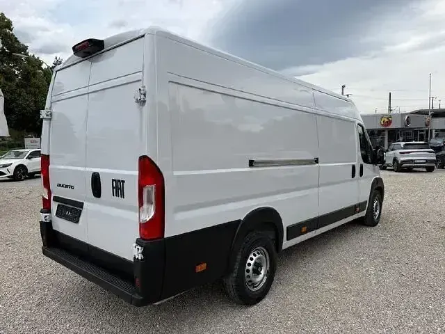 Gebraucht Fiat Ducato 180 PS (132 kW) 2024 Weiss Van