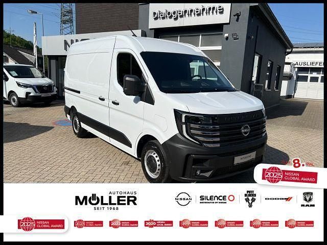 Weiß Gebraucht 2025 Nissan Interstar N-Connecta Van | 46.990 € - Bild 1/4