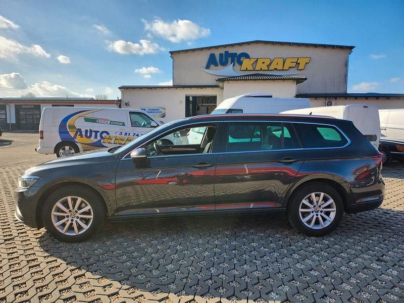 Gebraucht VW Passat Business 190 PS (139 kW) 2020 Grau Kombi