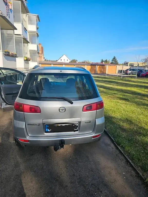 Gebraucht Mazda 2 Exclusive 101 PS (74 kW) 2005 Silber Kleinwagen