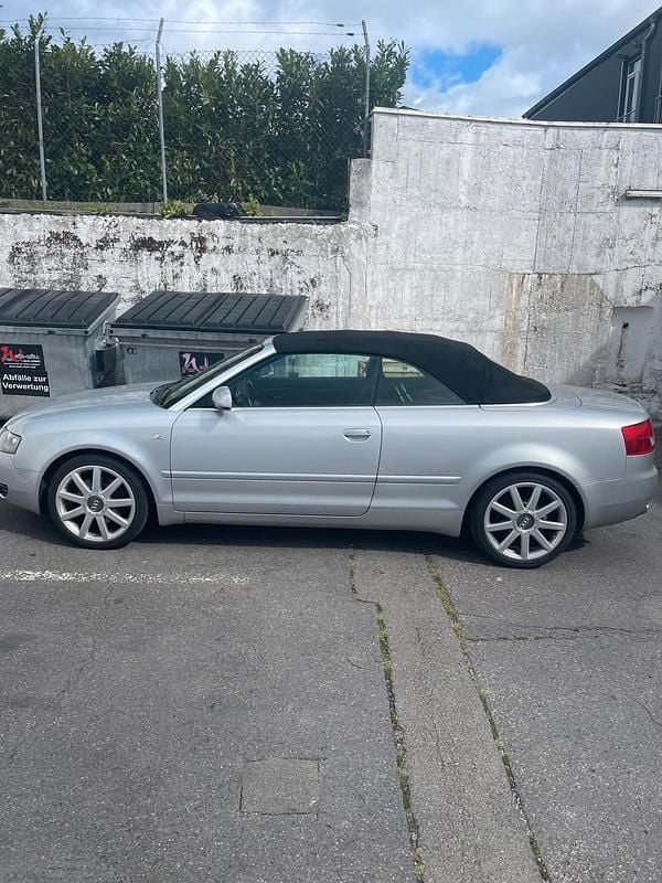 Gebraucht Audi A4 Cabriolet 163 PS (119 kW) 2003 Silber Cabrio