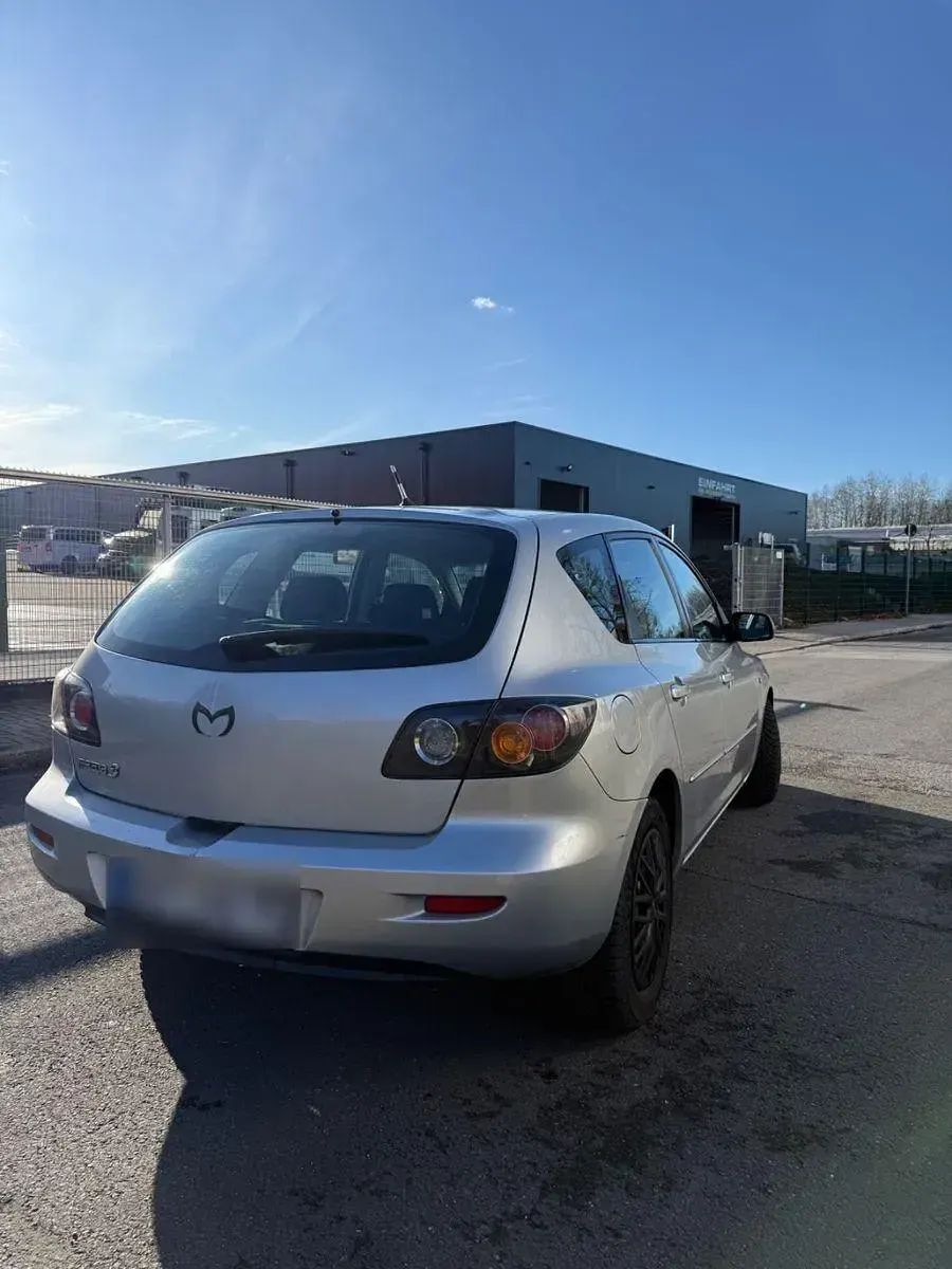 Gebraucht Mazda 3 Active 109 PS (80 kW) 2006 Silber Limousine