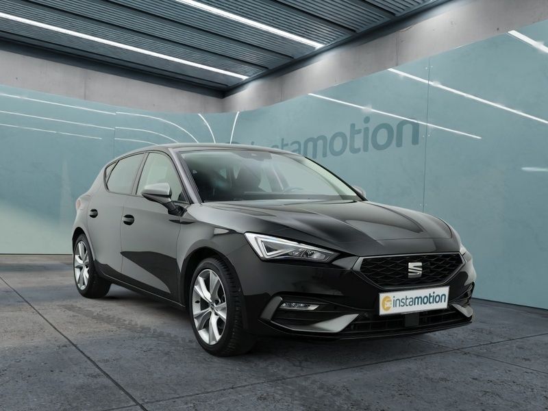 Schwarz Gebraucht 2024 Seat Leon FR Limousine | 28.600 € (Fairer Preis) - Bild 1/3
