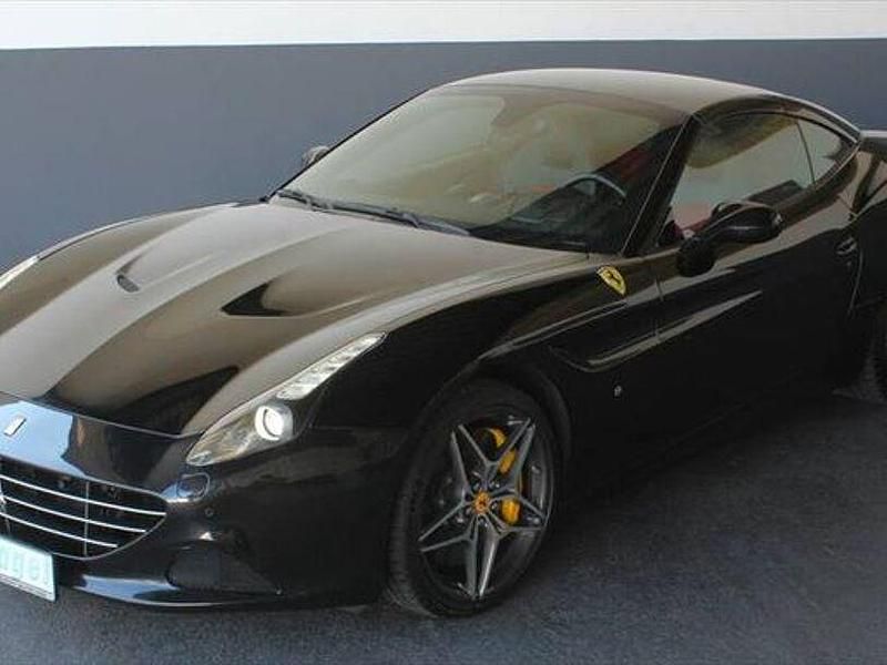 Gebraucht Ferrari California 560 PS (411 kW) 2016 Schwarz Cabrio