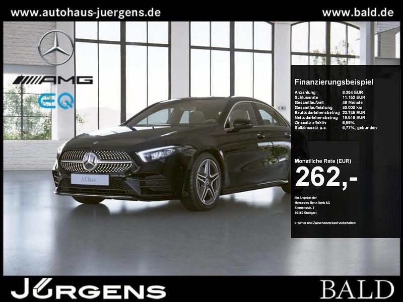 Unilack nachtschwarz Gebraucht 2022 Mercedes A250 AMG Limousine | 27.870 € (Fairer Preis) - Bild 1/4