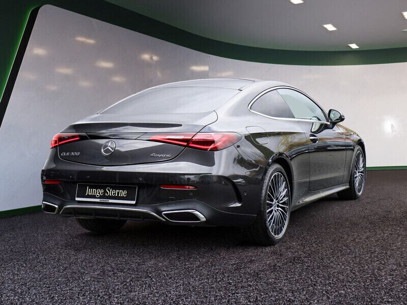 Gebraucht Mercedes CLE300 Premium 258 PS (189 kW) 2023 Grau / graphitgrau Coupé