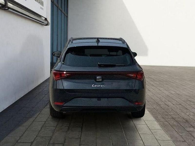 Gebraucht Seat Leon Style 110 PS (80 kW) 2024 Grau Limousine