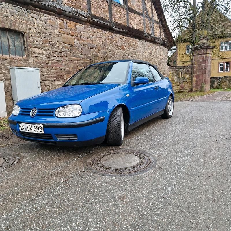 Gebraucht VW Golf Cabriolet 101 PS (74 kW) 1998 Blau Cabrio