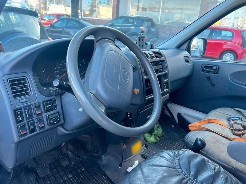 Gebraucht Toyota HiAce 159 PS (116 kW) 1998 Van / Kleinbus