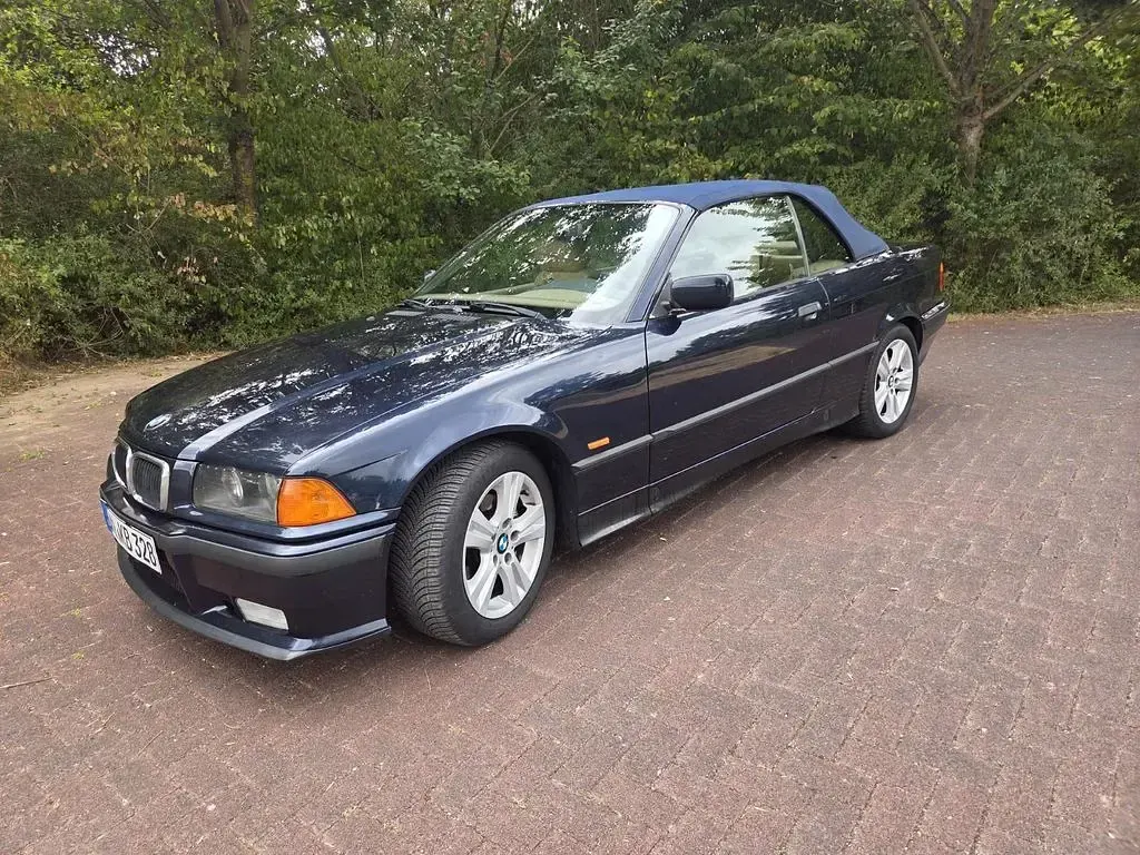 Gebraucht BMW 328 Cabriolet Sport Line 193 PS (141 kW) 1999 Blau Cabrio