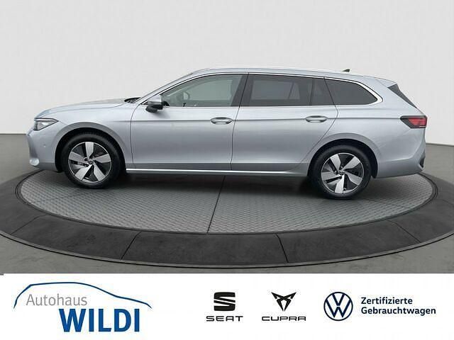 Gebraucht VW Passat Business 150 PS (110 kW) 2024 Silber Kombi