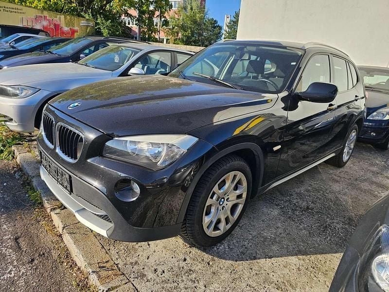Schwarz Gebraucht 2011 BMW X1 SUV | 9.600 € (Fairer Preis) - Bild 1/4