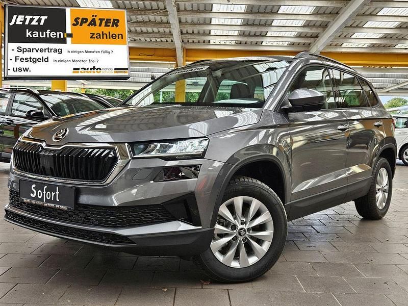 Grau Neu 2025 Skoda Karoq SUV | 33.750 € (Guter Preis) - Bild 1/4