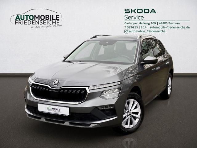 Grau Gebraucht 2024 Skoda Kamiq Selection SUV | 23.790 € (Fairer Preis) - Bild 1/4