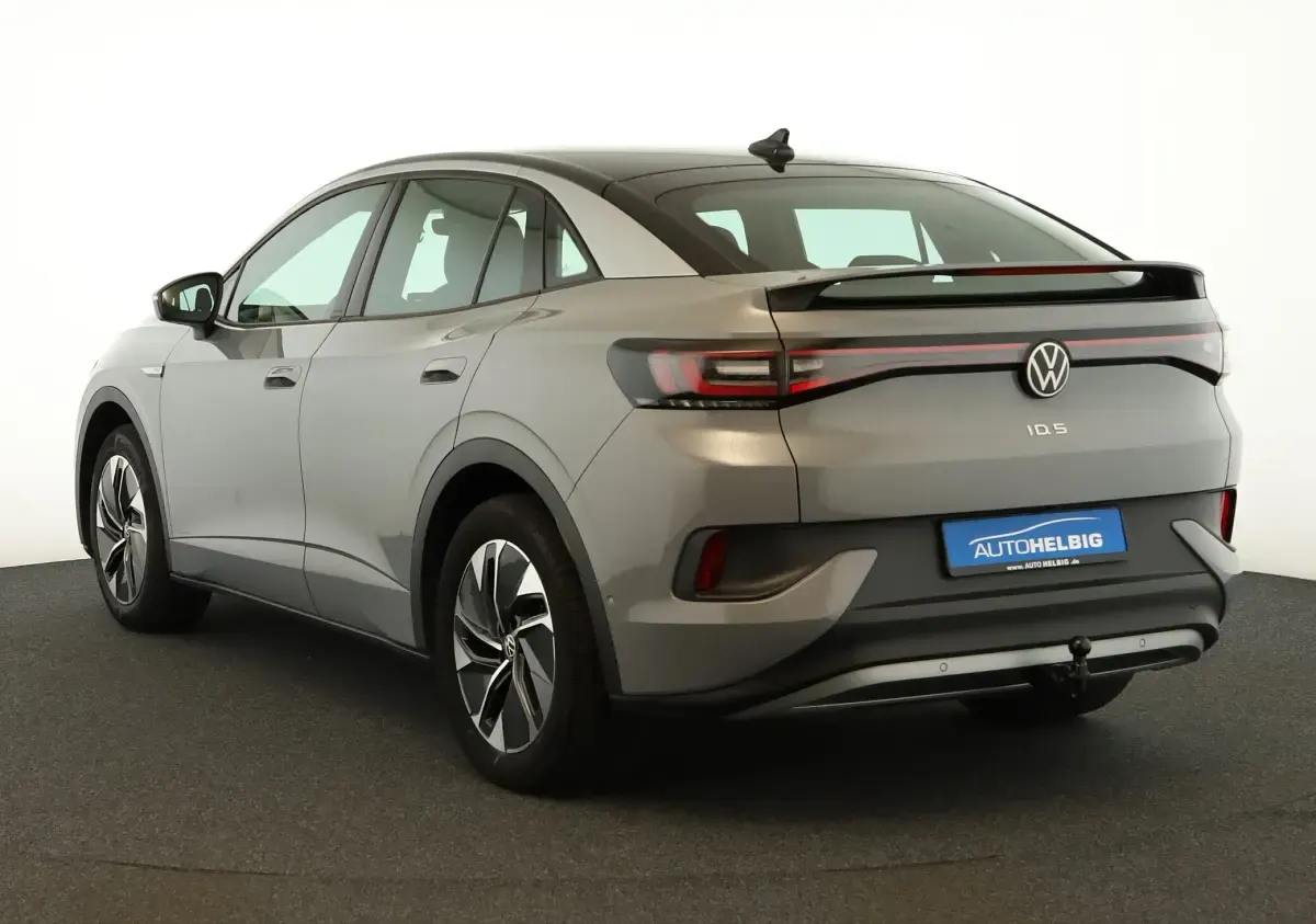 Gebraucht VW ID.5 Pro Performance 150 kW (204 PS) 2022 Mondsteingrau SUV