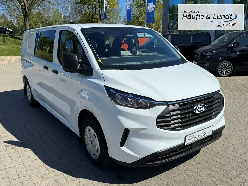 Nouă Ford Transit Custom Trend 136 CP (100 kW) 2026 Alb Monovolum