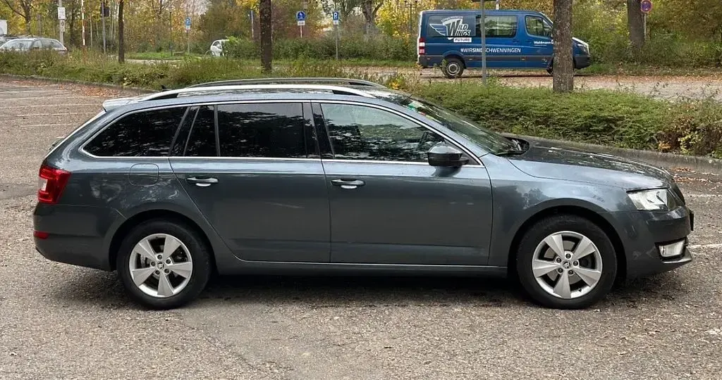 Gebraucht Skoda Octavia Solution 150 PS (110 kW) 2016 Grau Kombi