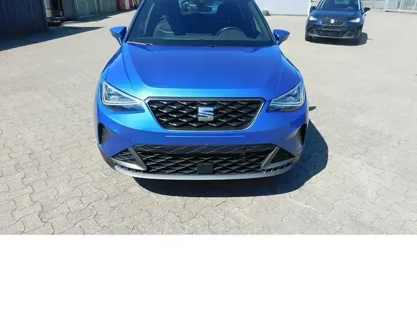 Gebraucht Seat Arona FR-Line 116 PS (85 kW) 2024 Saphirblaumet m5jblau SUV