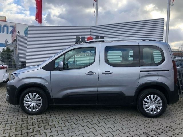 Gebraucht Peugeot Rifter Active 131 PS (96 kW) 2018 Grau metallic Van / Kleinbus